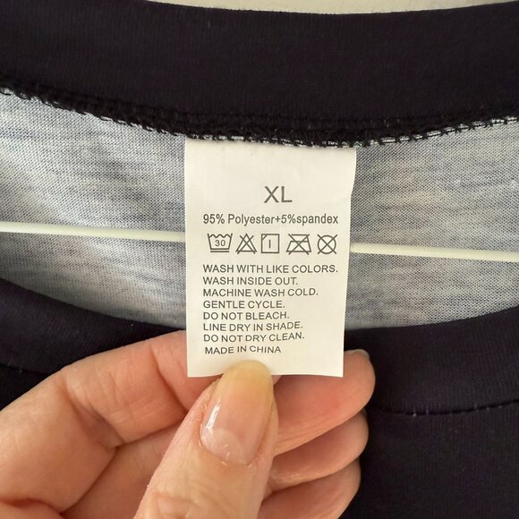 Music Note Piano Keyboard Top Size XL Black White Short Sleeve Stretch Shirt - Picture 5 of 8